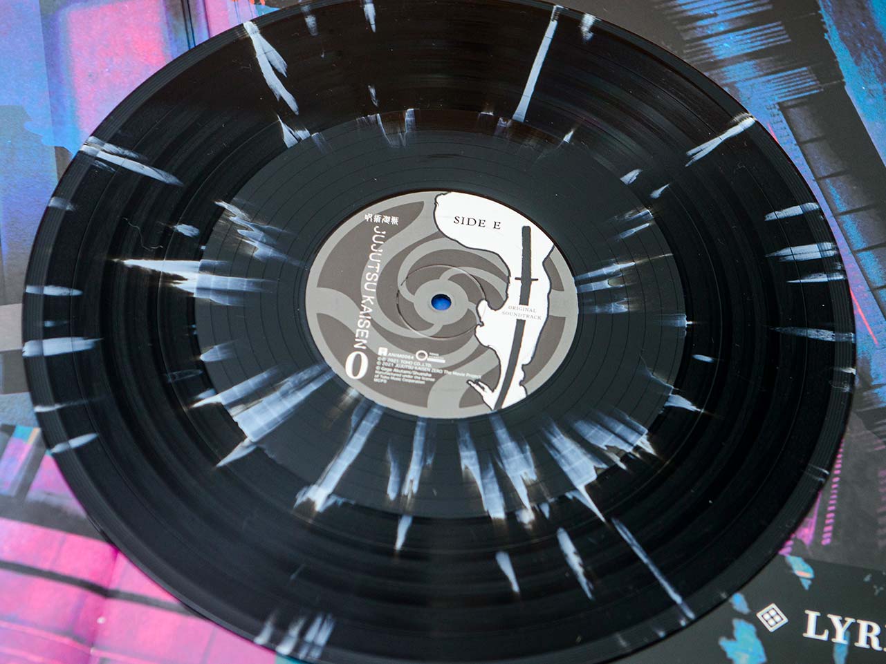 Splatter Vinyl schwarz weiß